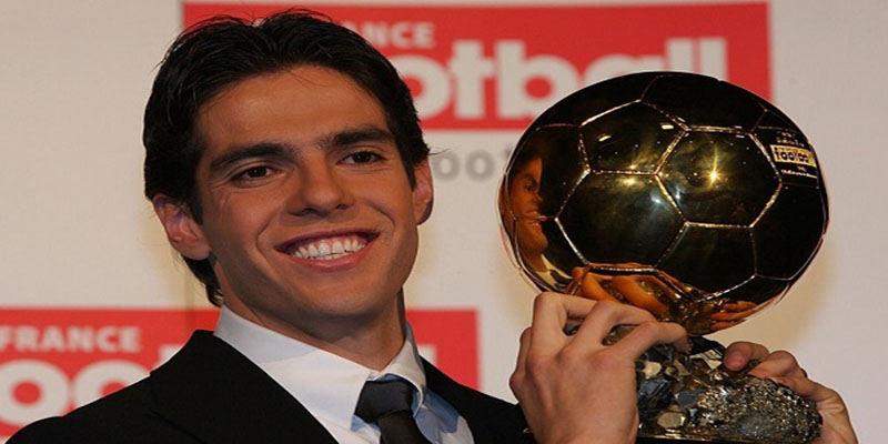 Cầu thủ nào đẹp trai nhất thế giới chỉ có thể là Kaka